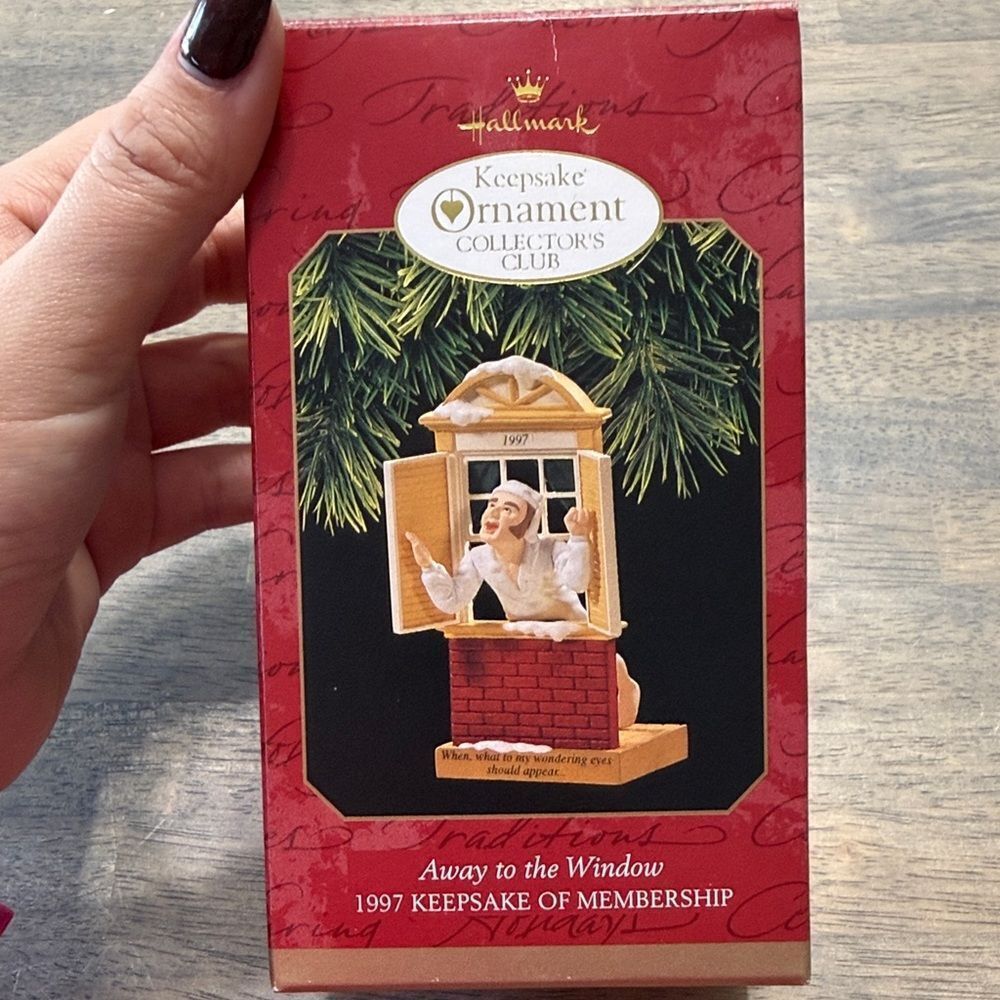 Hallmark Keepsake 1997 Away to the Window Collector’s Club Ornament